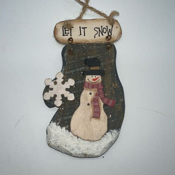 Rustic “Let it Snow” Handmade‎ Wooden Snowman Stocking Christmas Ornament - Picture 1 of 7